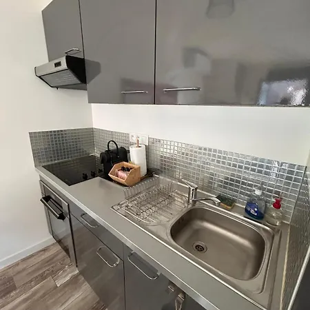 F2 Hypercentre Terrasse Talleyrand Apartament Reims