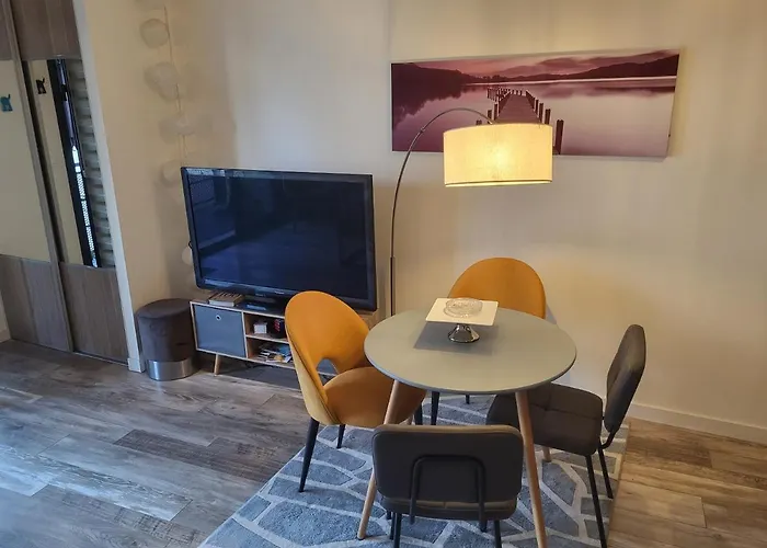 F2 Hypercentre Terrasse Talleyrand Apartamento *